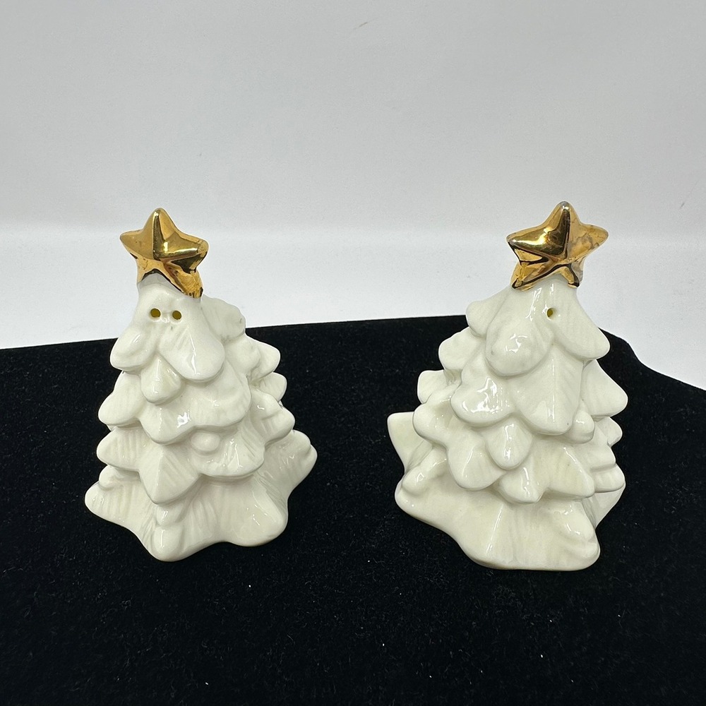 Formalities Salt Pepper Shakers Unisex OS White Christmas Tree Gold Star Ceramic